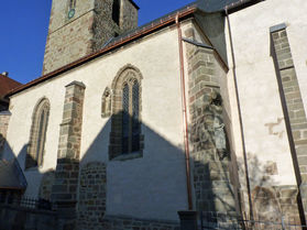 Abbau des Gerüstes an der Südseite (Foto: Karl-Franz Thiede)